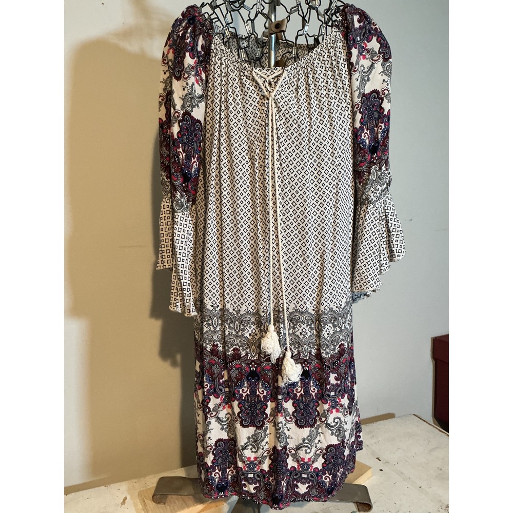 Umgee USA Boho Paisley Geometric Bell Sleeve Tassel Shift Dress Red Blue Medium‎